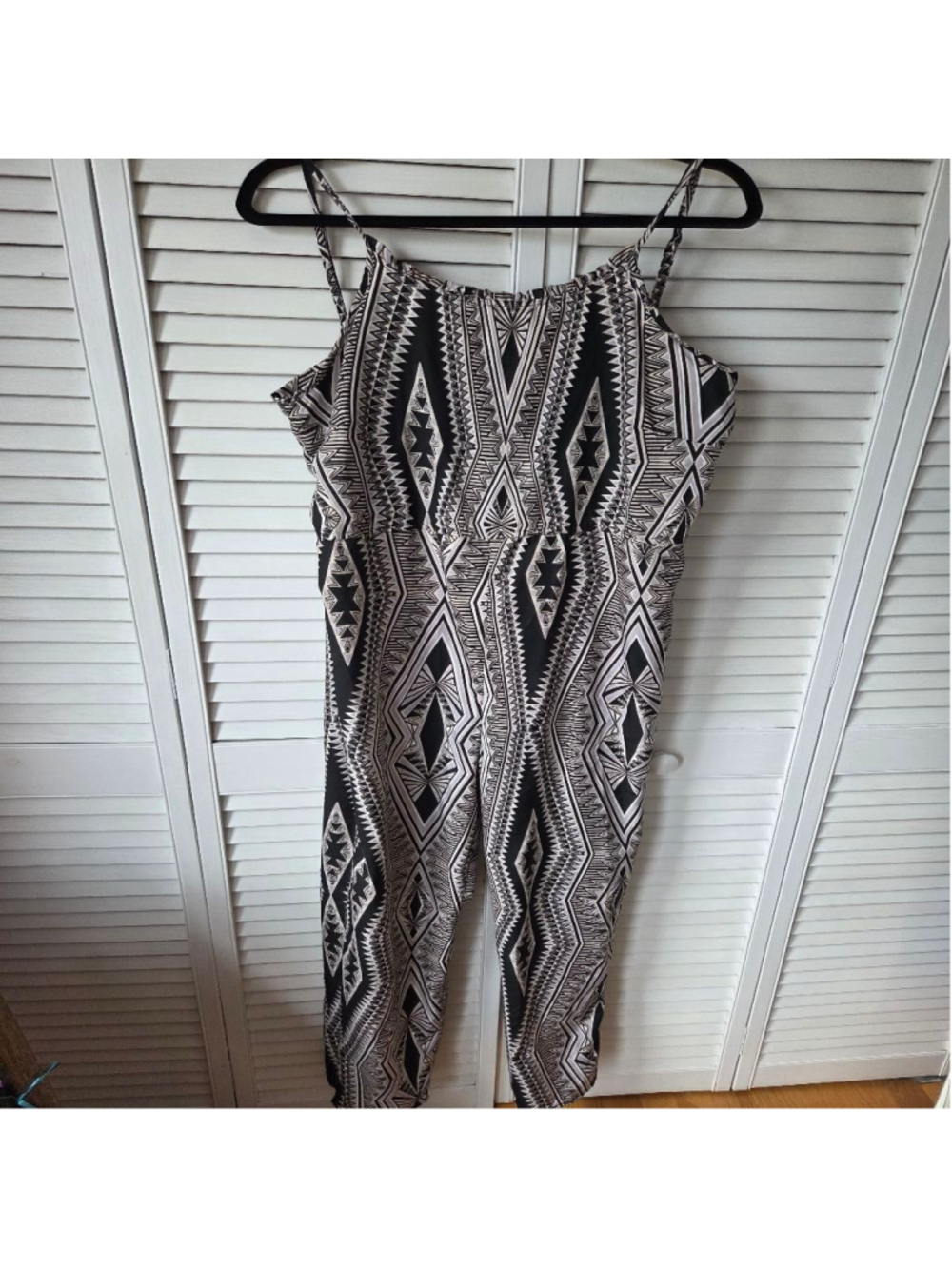 Women's True Destiny Black & White Geometric Jumpsuit M